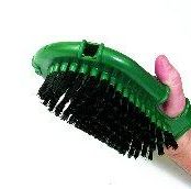 washmittwithbrush-1